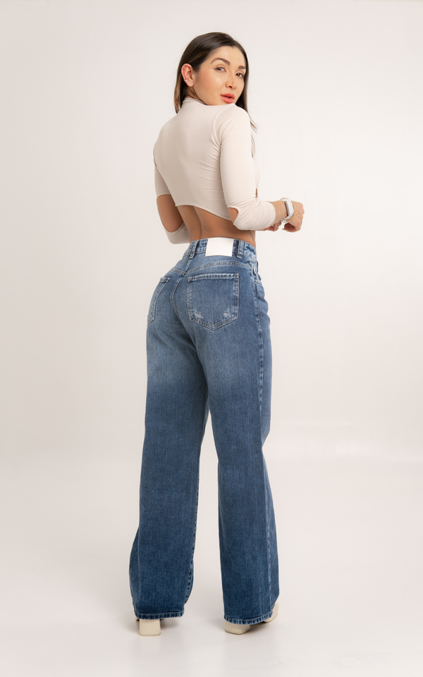 Jean Straight Tan Tiro Medio